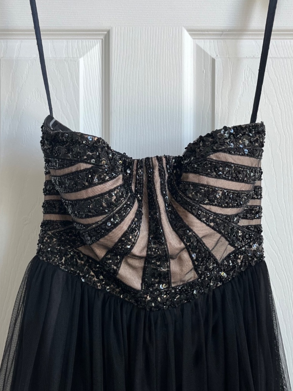 LIKE NEW: Holt Renfrew (Aidan Mattox) - Strapless Black Sequinned Evening Gown - Picture 3 of 14